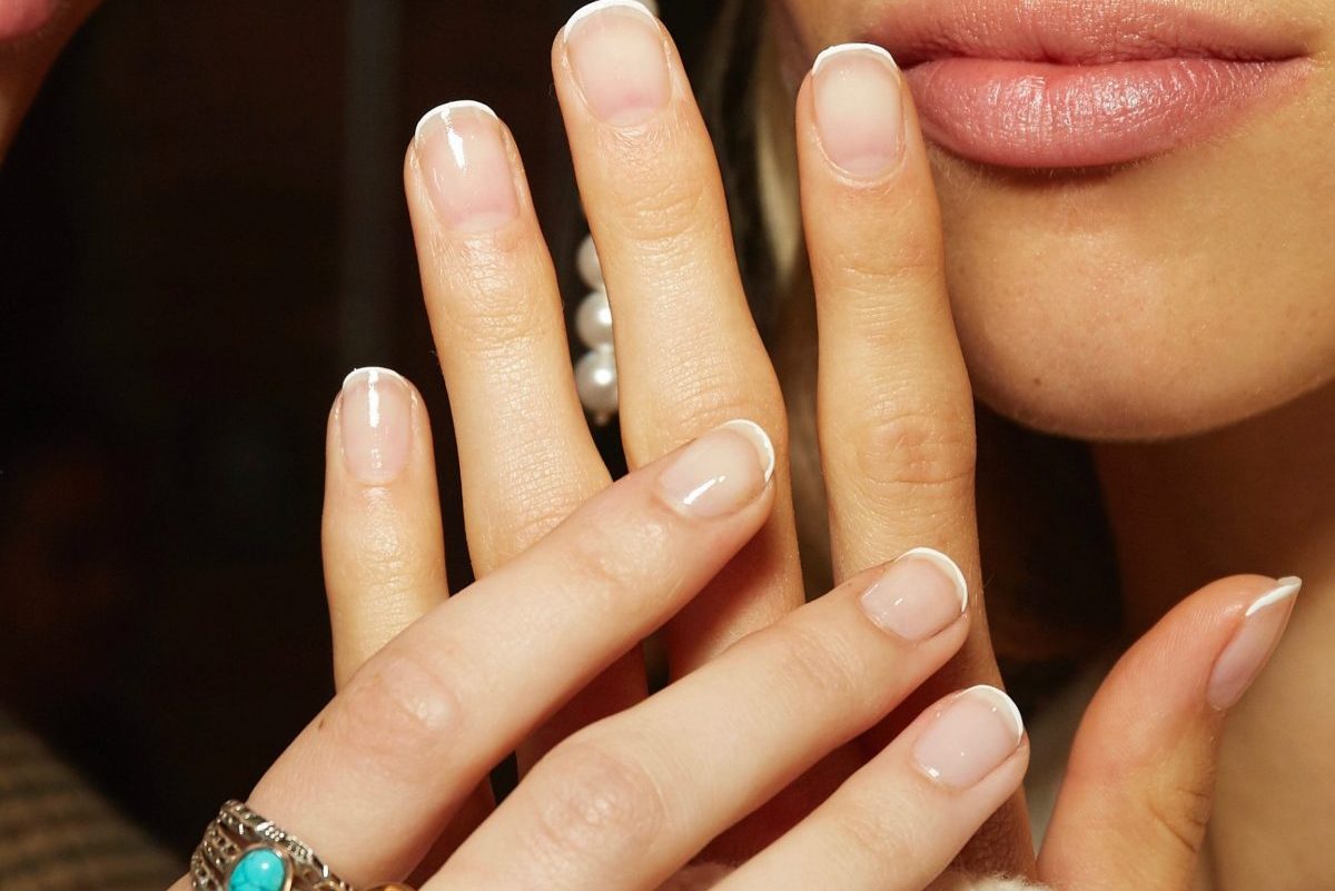 How French Women Do Their Nails
